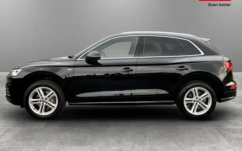 Used Audi Q5 S-Line 190 HP (139 kW) 2019 Black SUV