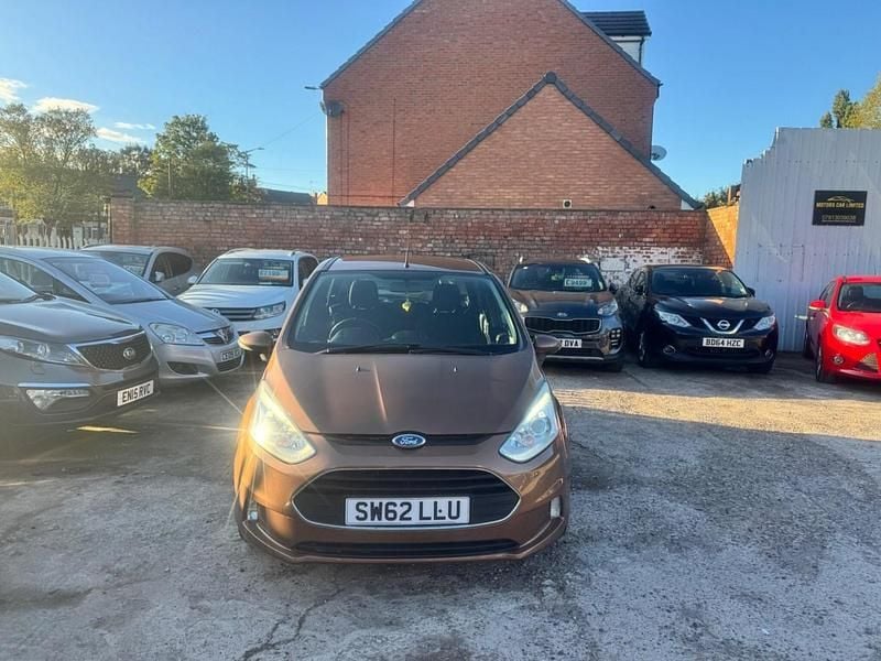 Gold Used 2013 Ford B-MAX Zetec MPV | £3,799 (Good price) - Image 1/4
