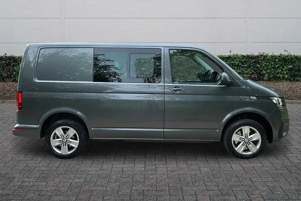 Used VW Transporter Highline 2023 Indium grey Van