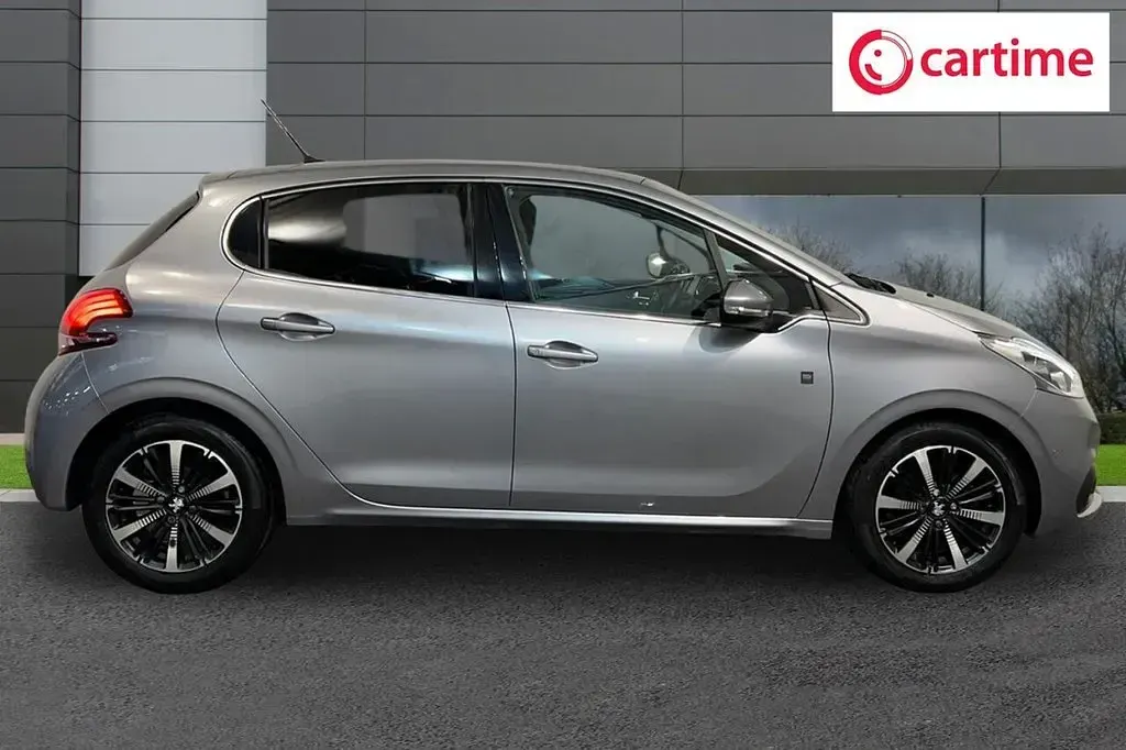 Used Peugeot 208 S 82 HP (60 kW) 2019 Grey Hatchback