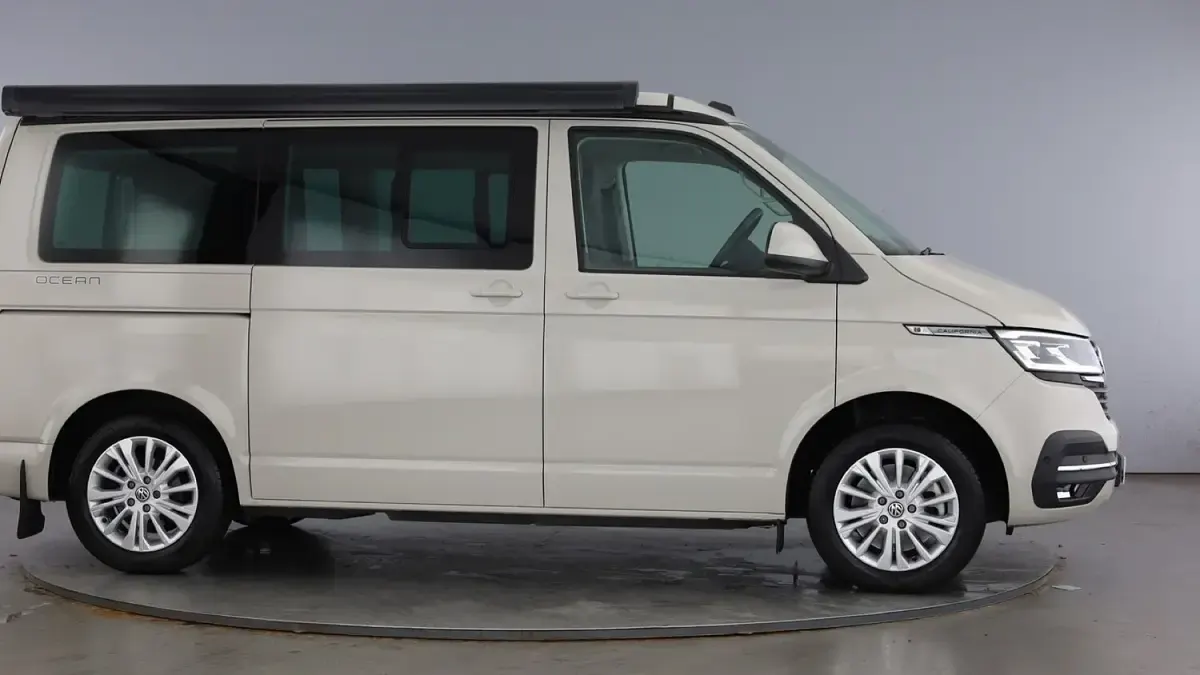 Usado VW California California 150 CV (110 kW) 2023 Gris Van