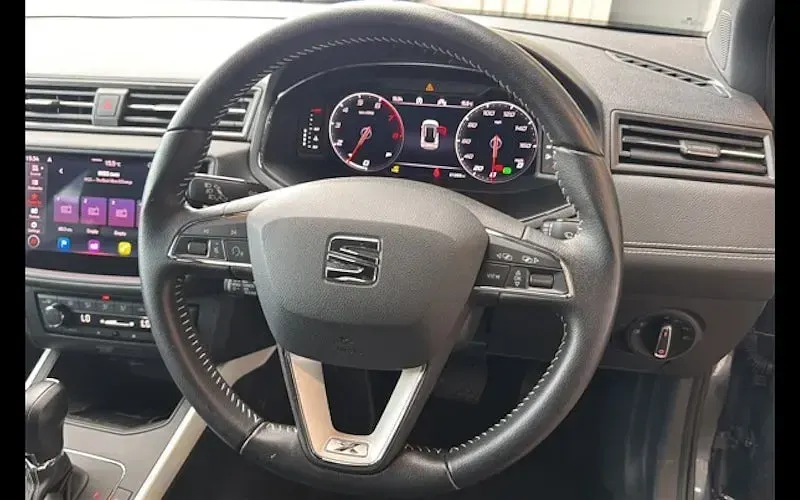 Used Seat Arona XCELLENCE Lux 110 HP (80 kW) 2021 Grey SUV