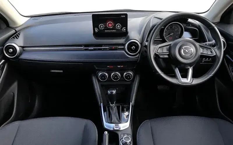 Used Mazda 2 Inclusive 90 HP (66 kW) 2022 Hatchback