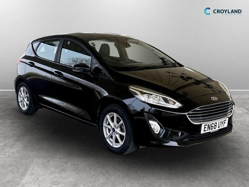 Used Ford Fiesta Zetec 100 HP (73 kW) 2018 Black Hatchback