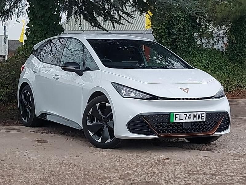 Used Cupra Born e-Boost 169 kW (230 HP) 2024 White Hatchback