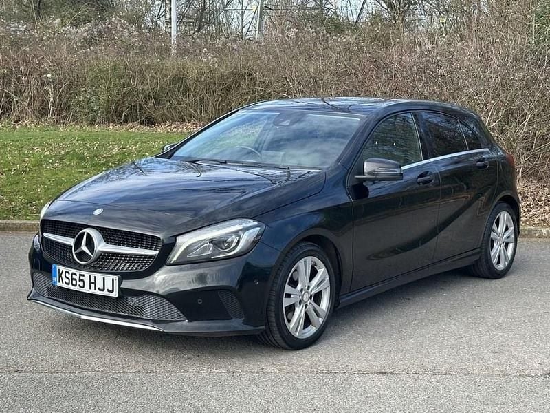 Used Mercedes A200 Premium 136 HP (100 kW) 2015 Black Hatchback