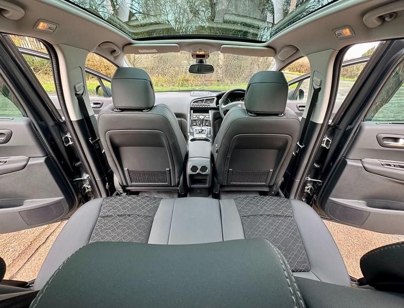 Used Peugeot 3008 Allure 2017 Grey SUV