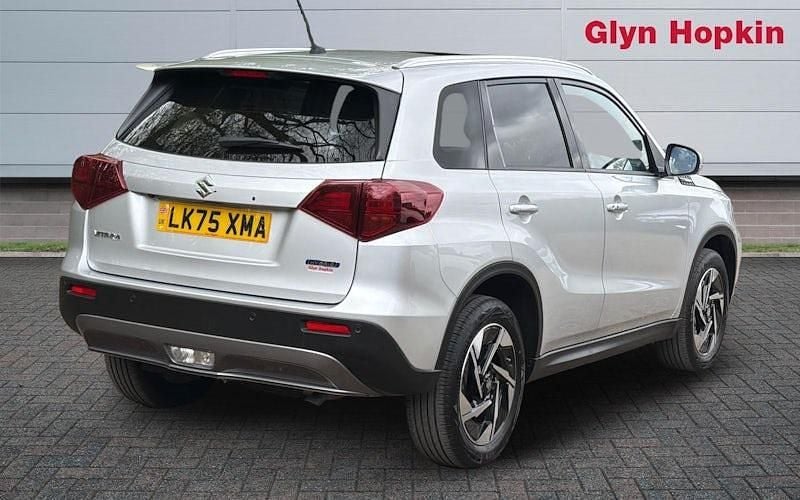 Used Suzuki Vitara 116 HP (85 kW) 2025 Silver SUV