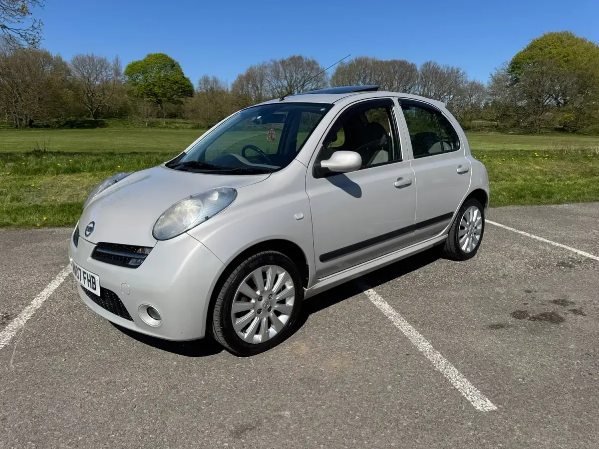 Used Nissan Micra 88 HP (64 kW) 2007 Silver Hatchback