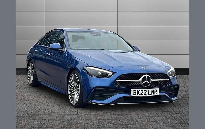Used Mercedes C220 AMG Line Premium 196 HP (144 kW) 2022 Blue Sedan