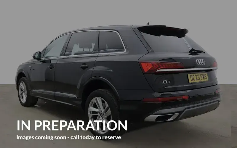 Used Audi Q7 S-Line 231 HP (169 kW) 2023 Black SUV