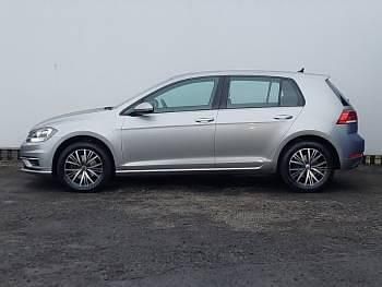 Used VW Golf VII SE 125 HP (91 kW) 2017 Silver Hatchback
