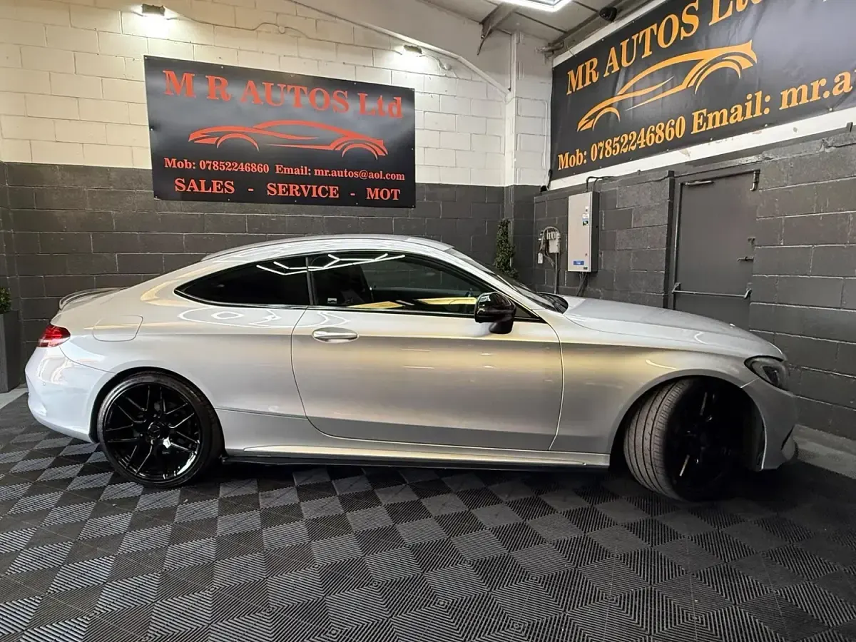 Used Mercedes C250 AMG line 204 HP (150 kW) 2018 Silver Coupe
