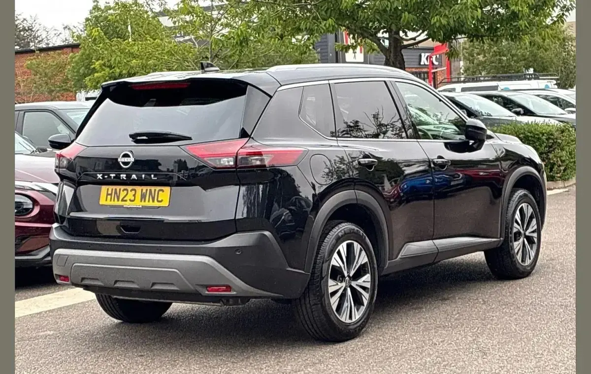 Used Nissan X-Trail N-Connecta 204 HP (150 kW) 2023 Black SUV