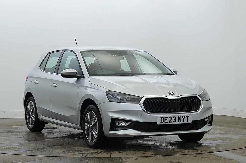 Brilliant silver metallic Used 2023 Skoda Fabia SE L Hatchback | £15,000 (A bit pricey) - Image 1/4