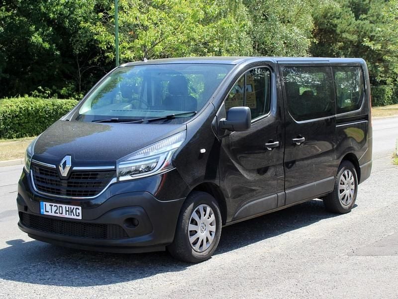 Black Used 2020 Renault Trafic Business Van | £16,500 (A bit pricey) - Image 1/4