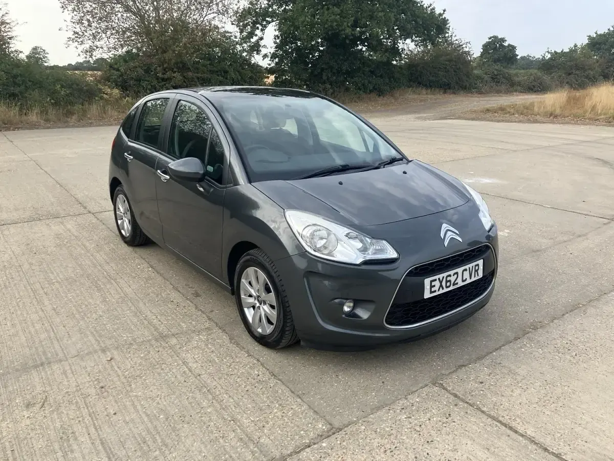 Used Citroën C3 VTR Sport 70 HP (51 kW) 2012 Grey Hatchback