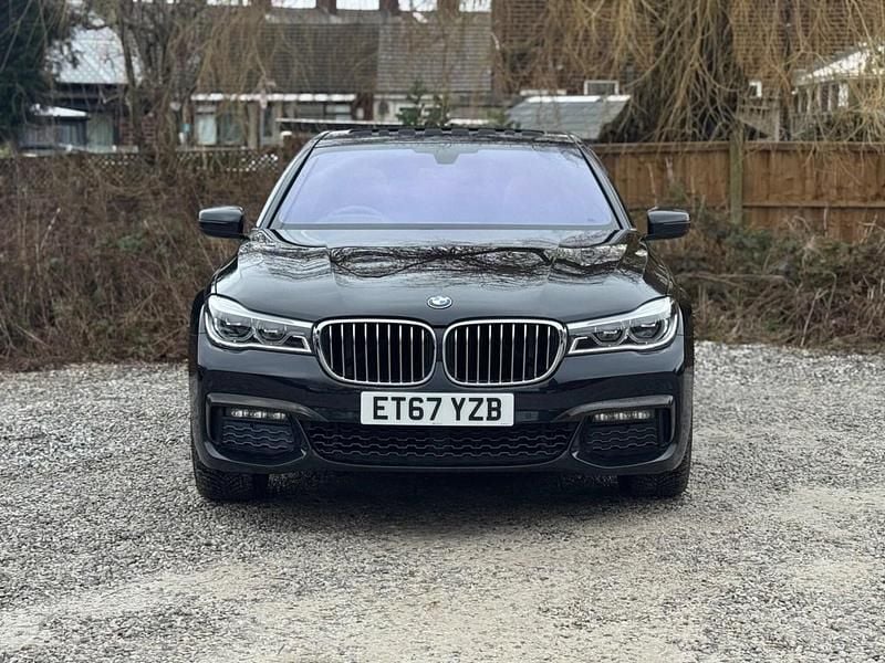 Used BMW 740 M Sport 322 HP (236 kW) 2017 Black Sedan