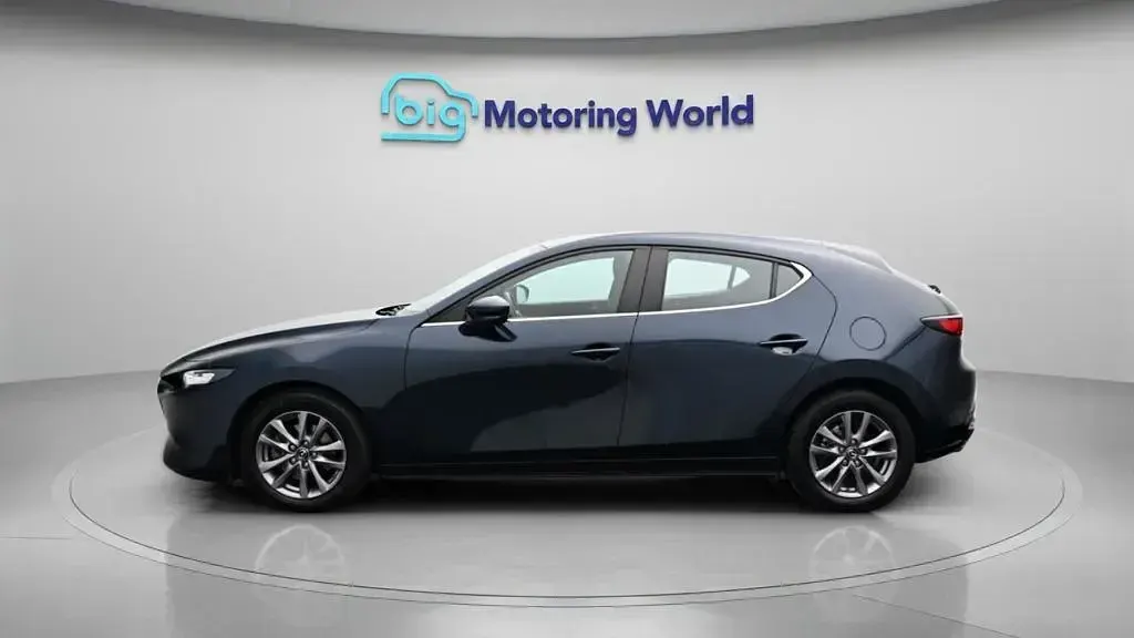 Used Mazda 3 122 HP (89 kW) 2022 Blue Hatchback