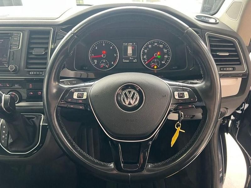Usado VW Caravelle Executive 150 HP (110 kW) 2016 Azul Monovolume