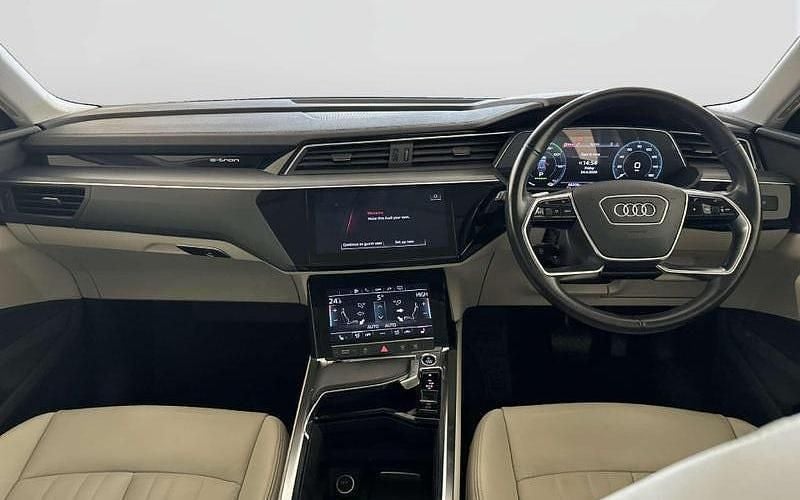 Used Audi e-tron Performance 300 kW (408 HP) 2022 Red SUV