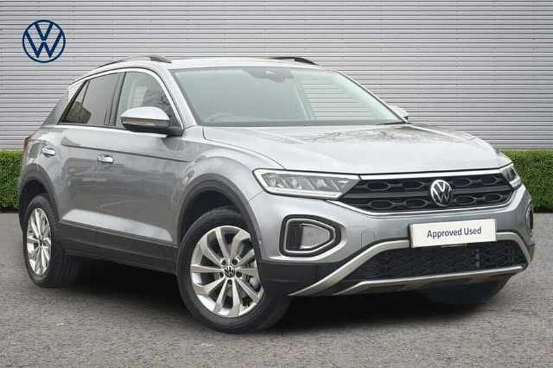 Used VW T-Roc Match 150 HP (110 kW) 2025 Blue SUV