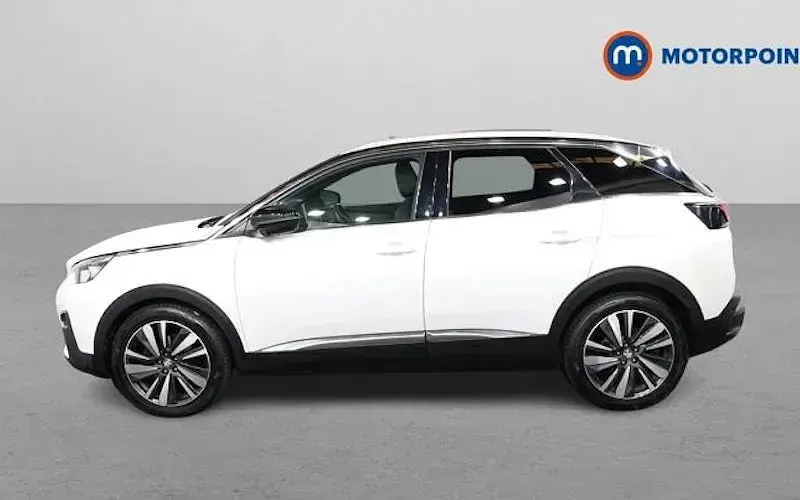 Used Peugeot 3008 Premium 131 HP (96 kW) 2020 White SUV