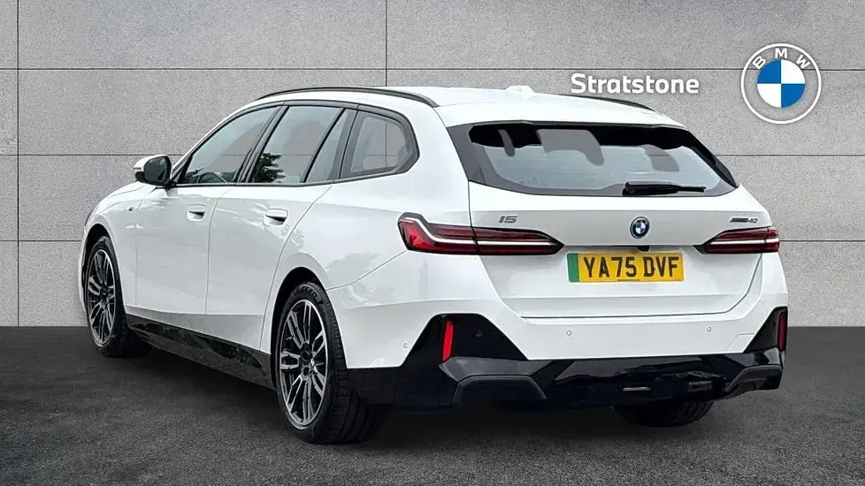 Used BMW i5 M Sport 246 kW (335 HP) 2025 White Estate