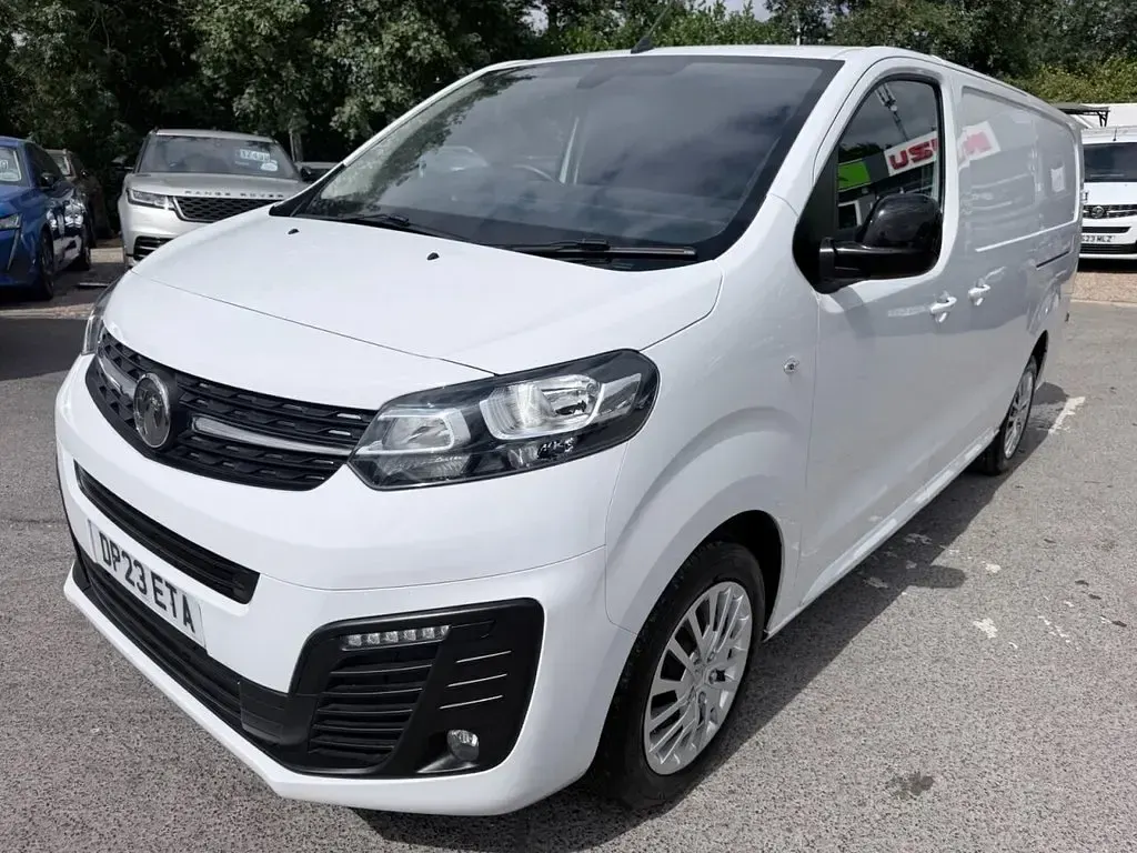 Used Vauxhall Vivaro 2023 White MPV