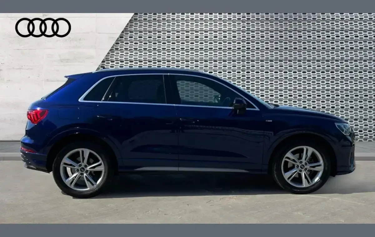 Usado Audi Q3 S-Line 150 CV (110 kW) 2023 Azul SUV