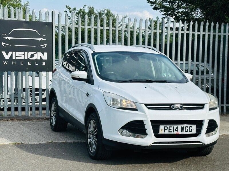 White Used 2014 Ford Kuga Titanium SUV | £4,295 (Good price) - Image 1/4