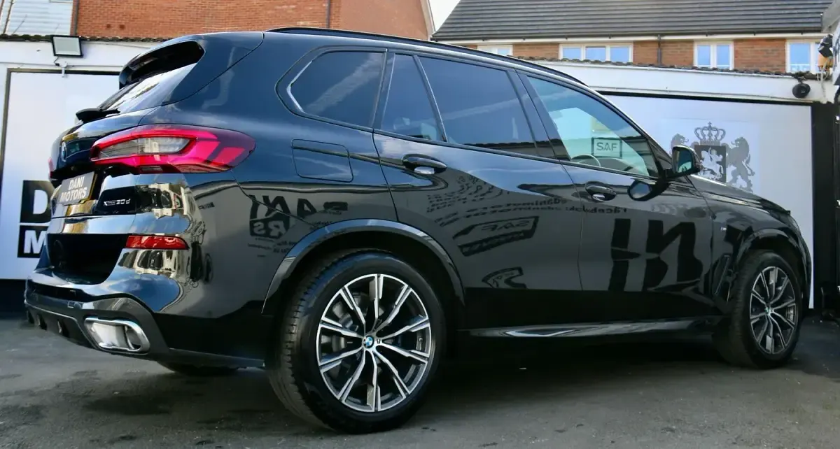 Used BMW X5 M Sport 281 HP (206 kW) 2020 Black SUV