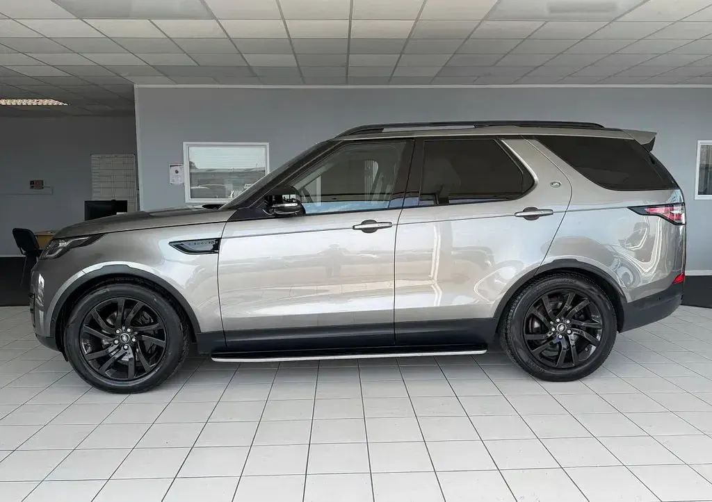 Used Land Rover Discovery HSE 306 HP (225 kW) 2019 Silver SUV
