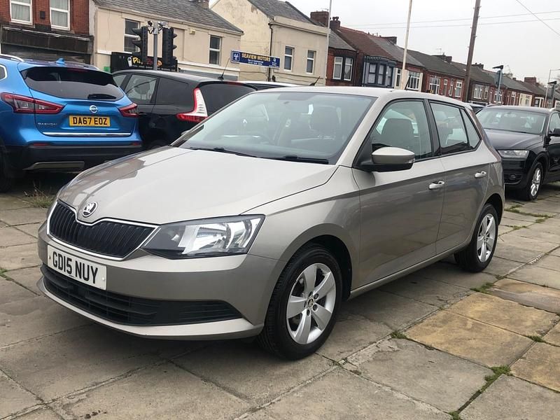 Used Skoda Fabia SE 2015 Beige Hatchback
