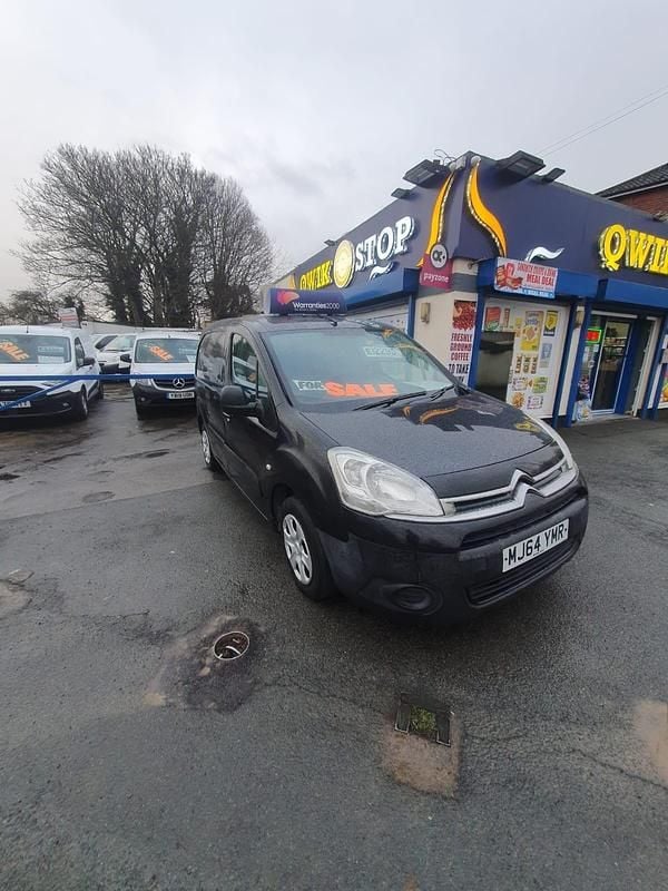 Used Citroën Berlingo 75 HP (55 kW) 2014 Black MPV