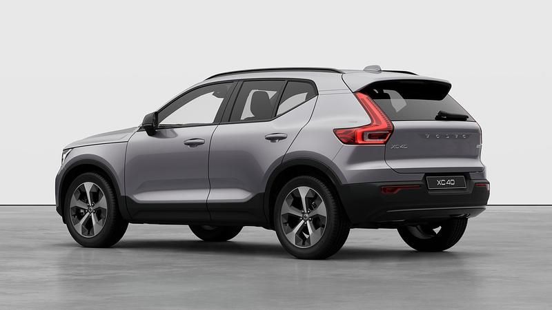 New Volvo XC40 Plus 2026 Aurora silver SUV
