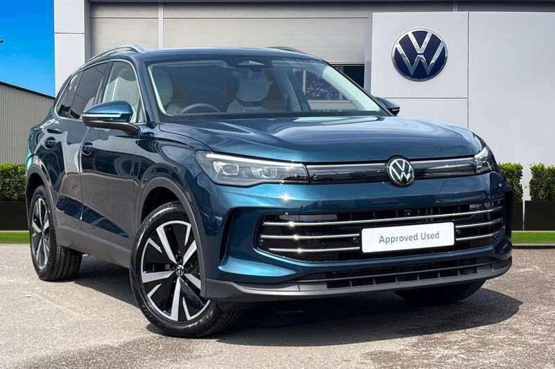 Blue New 2024 VW Tiguan Elegance SUV | £36,888 (Fair price) - Image 1/4