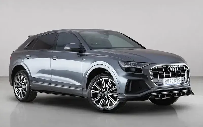 Used Audi Q8 S-Line 286 HP (210 kW) 2023 SUV