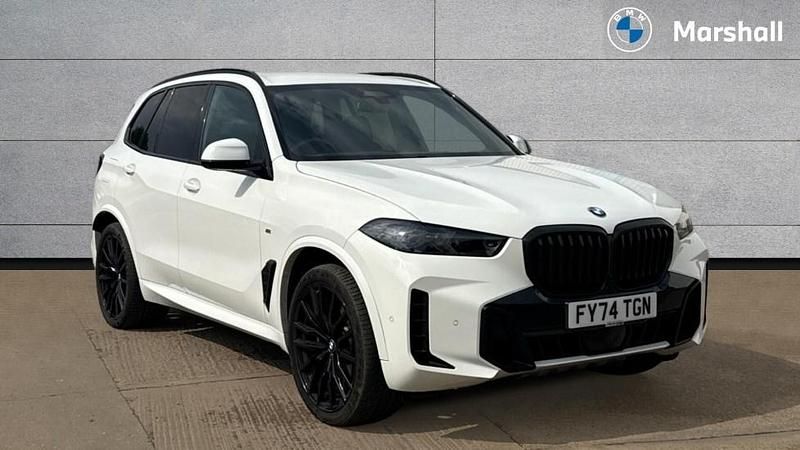White Used 2025 BMW X5 M Sport SUV | £65,269 (Fair price) - Image 1/4