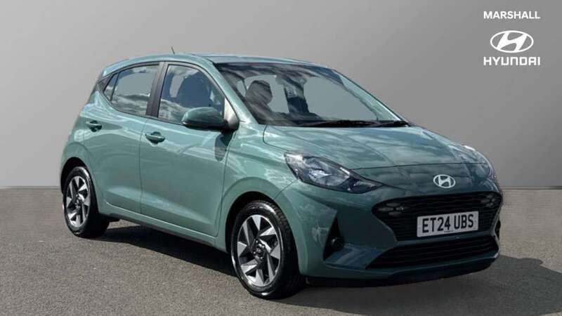 Green Used 2024 Hyundai i10 Advanced Hatchback | £14,462 (Fair price) - Image 1/4