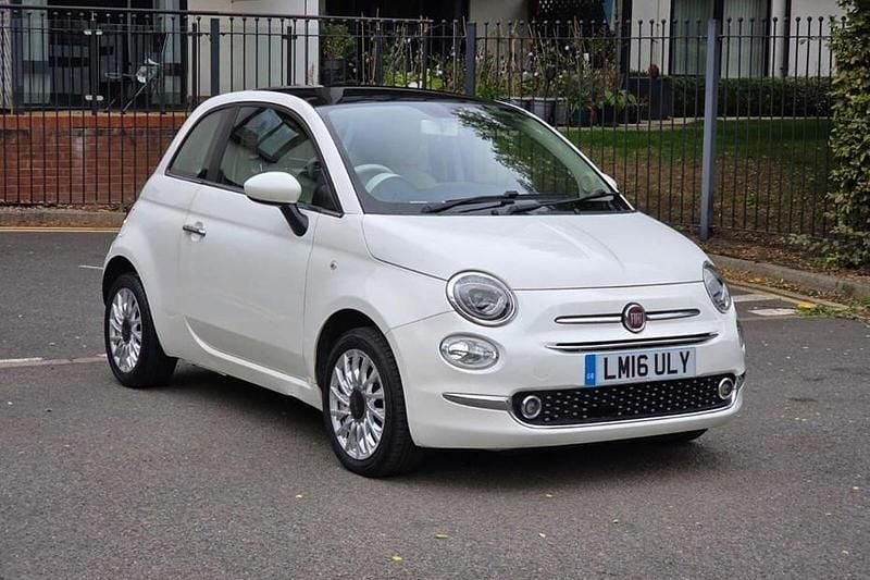 White Used 2016 Fiat 500 Lounge Hatchback | £6,500 (Fair price) - Image 1/1