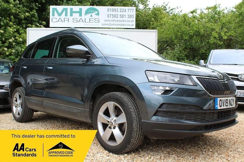 Grey Used 2019 Skoda Karoq SE SUV | £11,995 (Fair price) - Image 1/4