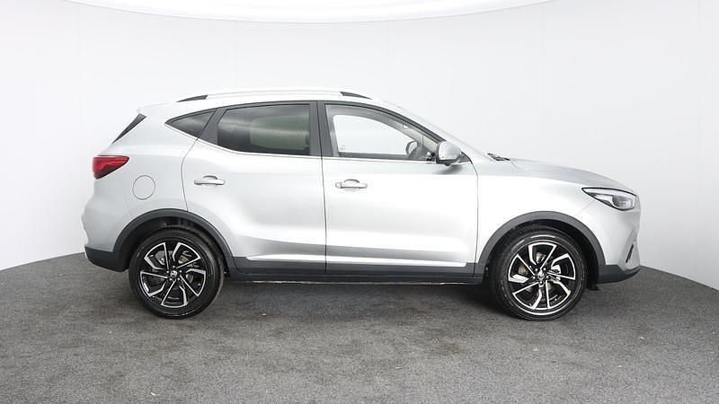 Used MG ZS Exclusive 106 HP (77 kW) 2024 Silver SUV