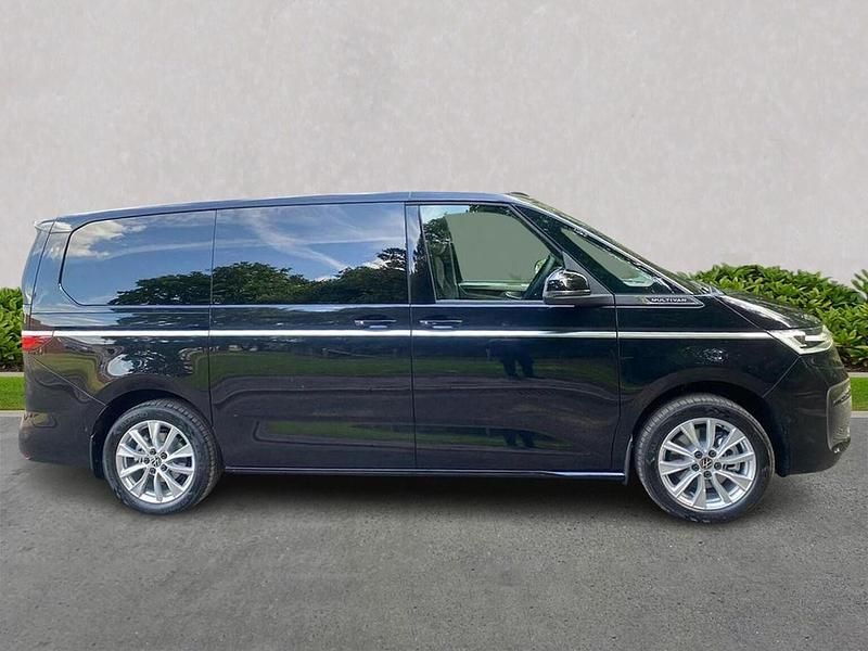 Used VW Multivan Style 204 HP (150 kW) 2025 Black MPV