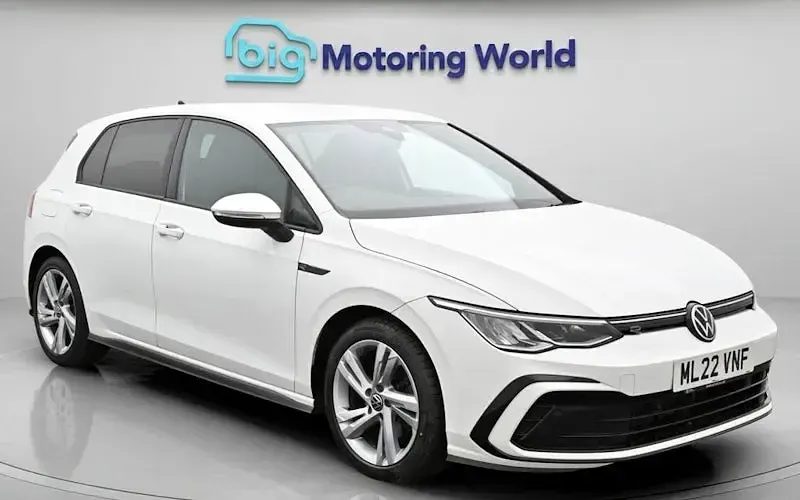 Used VW Golf VIII R-line 150 HP (110 kW) 2022 Hatchback