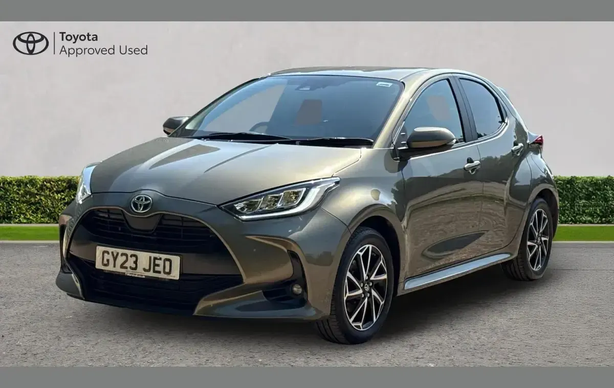 Used Toyota Yaris Design 113 HP (83 kW) 2023 Other Hatchback