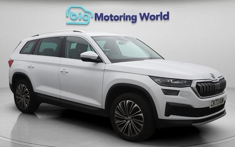 Used 2024 Skoda Kodiaq SE L Executive SUV | £26,300 (Good price) - Image 1/4