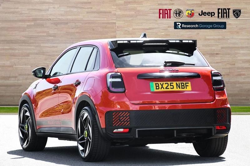 Used Abarth 600e 174 kW (237 HP) 2025 Orange SUV