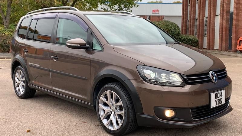 Brown Used 2025 VW Touran SE MPV | £7,950 - Image 1/4