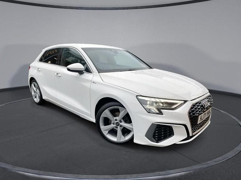 Used Audi A3 Sportback S-Line 150 HP (110 kW) 2021 White Hatchback